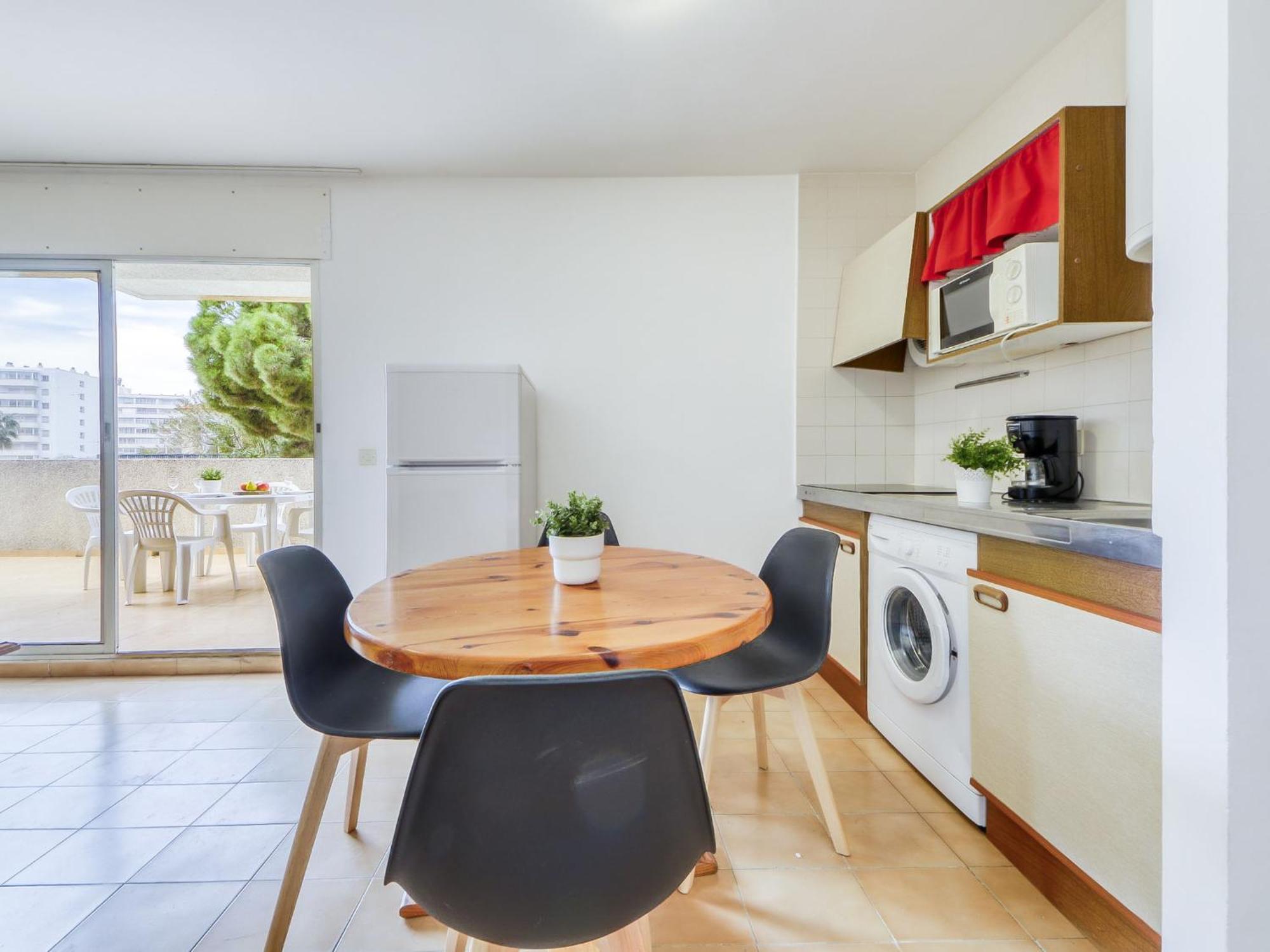 Apartment Mismar-2 By Interhome Roses Dış mekan fotoğraf